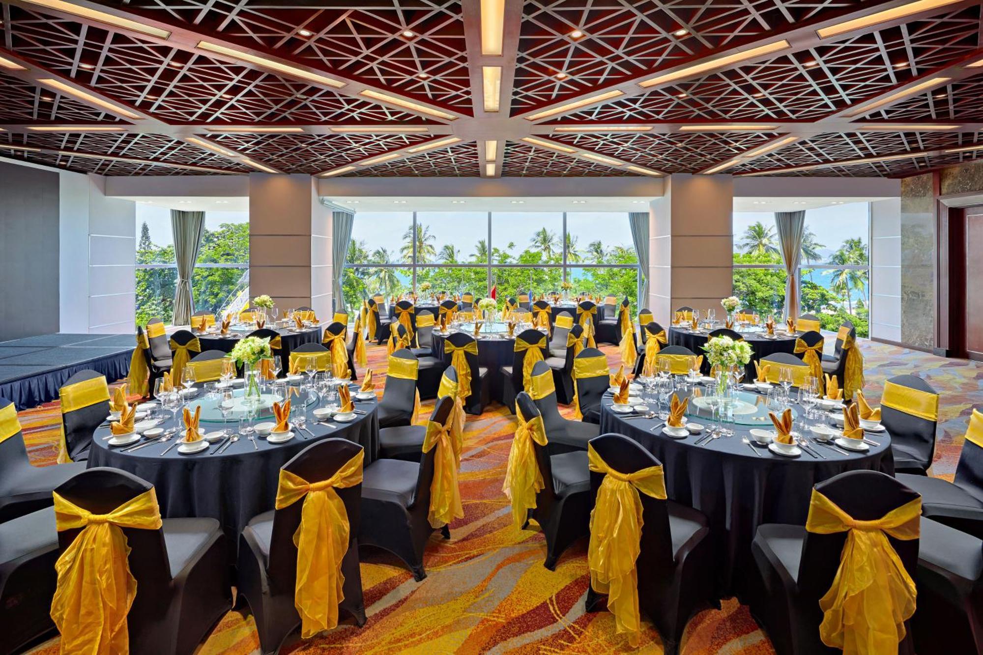 Novotel Nha Trang Exterior foto