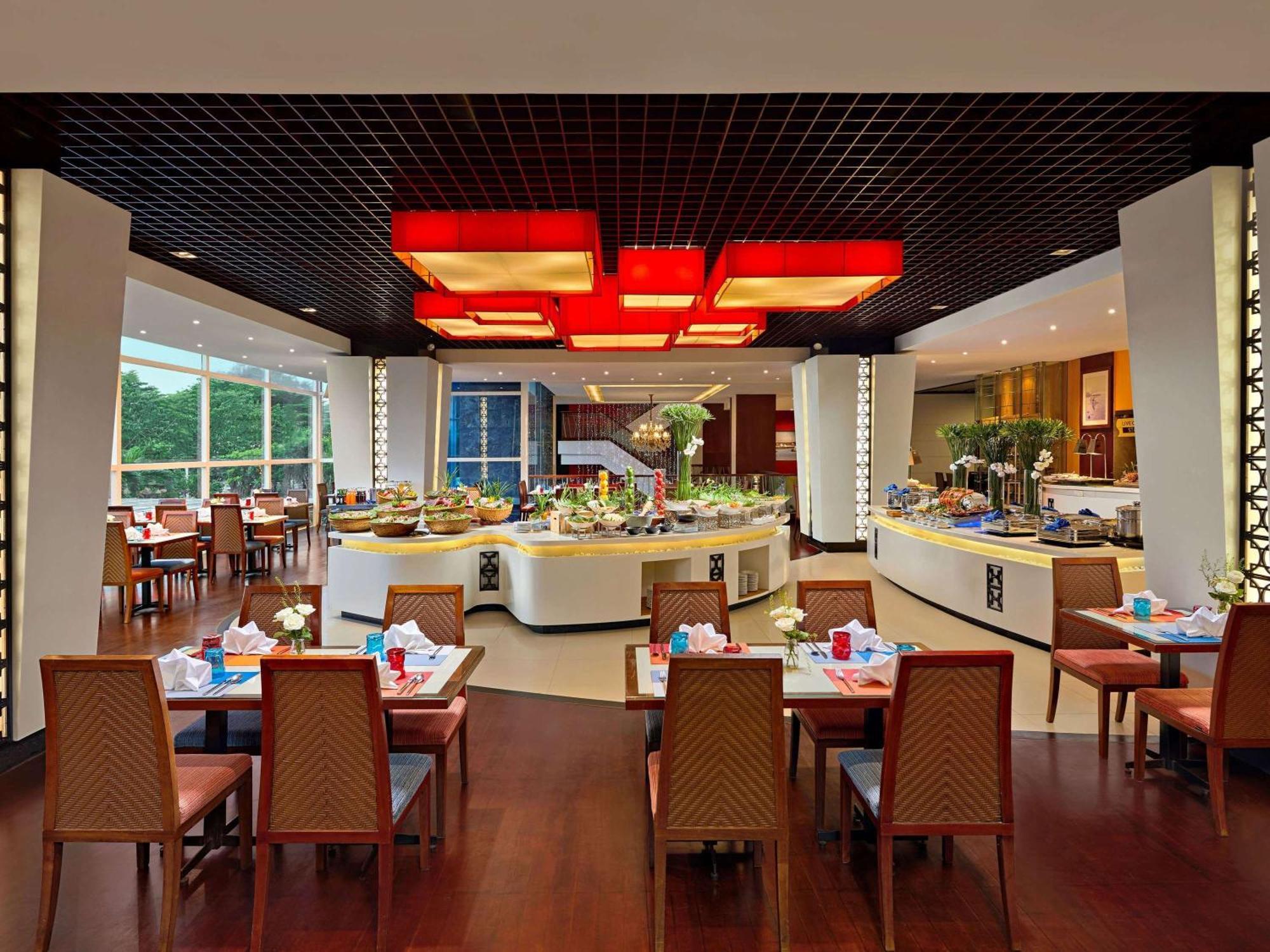 Novotel Nha Trang Exterior foto