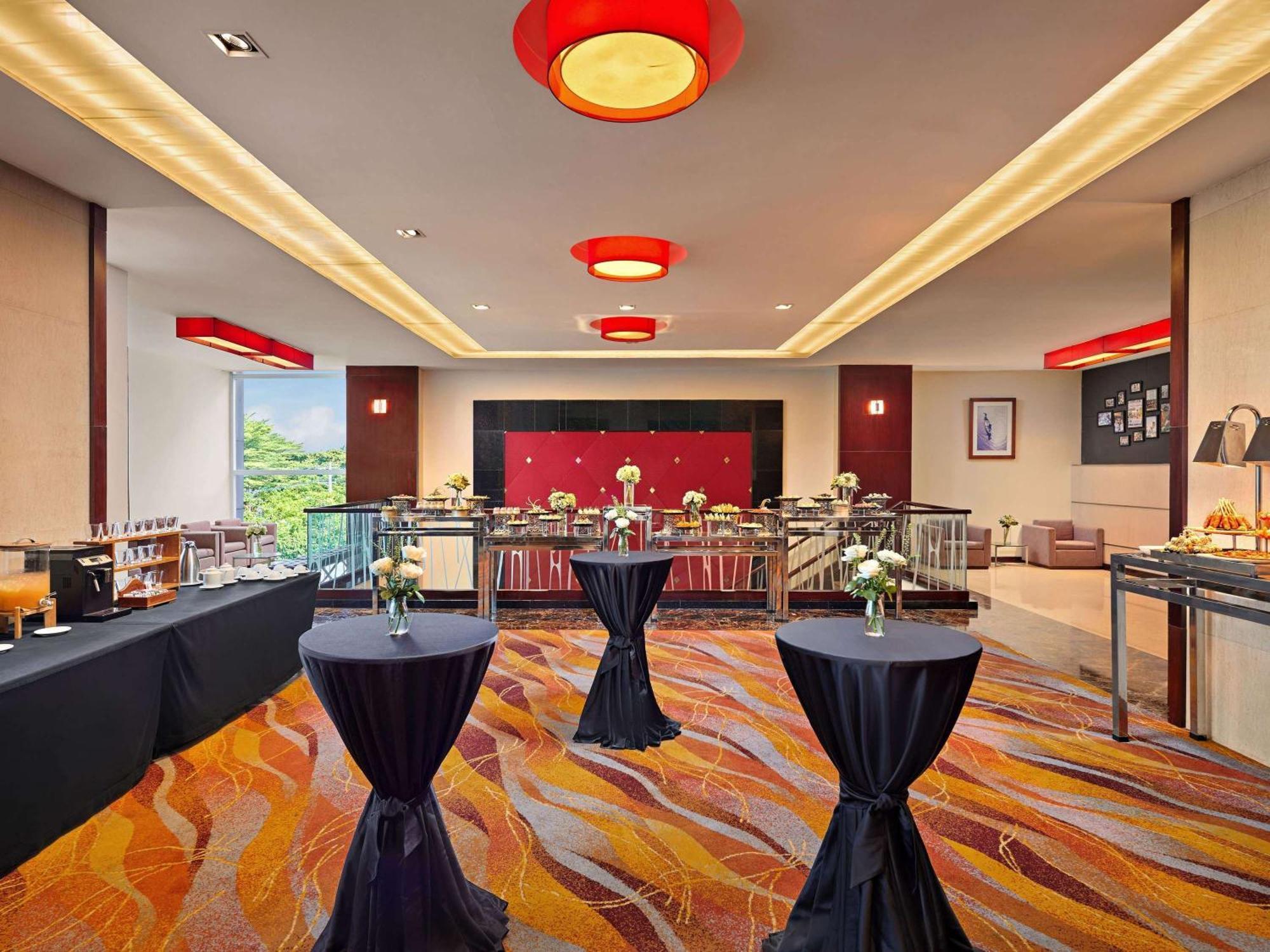Novotel Nha Trang Exterior foto