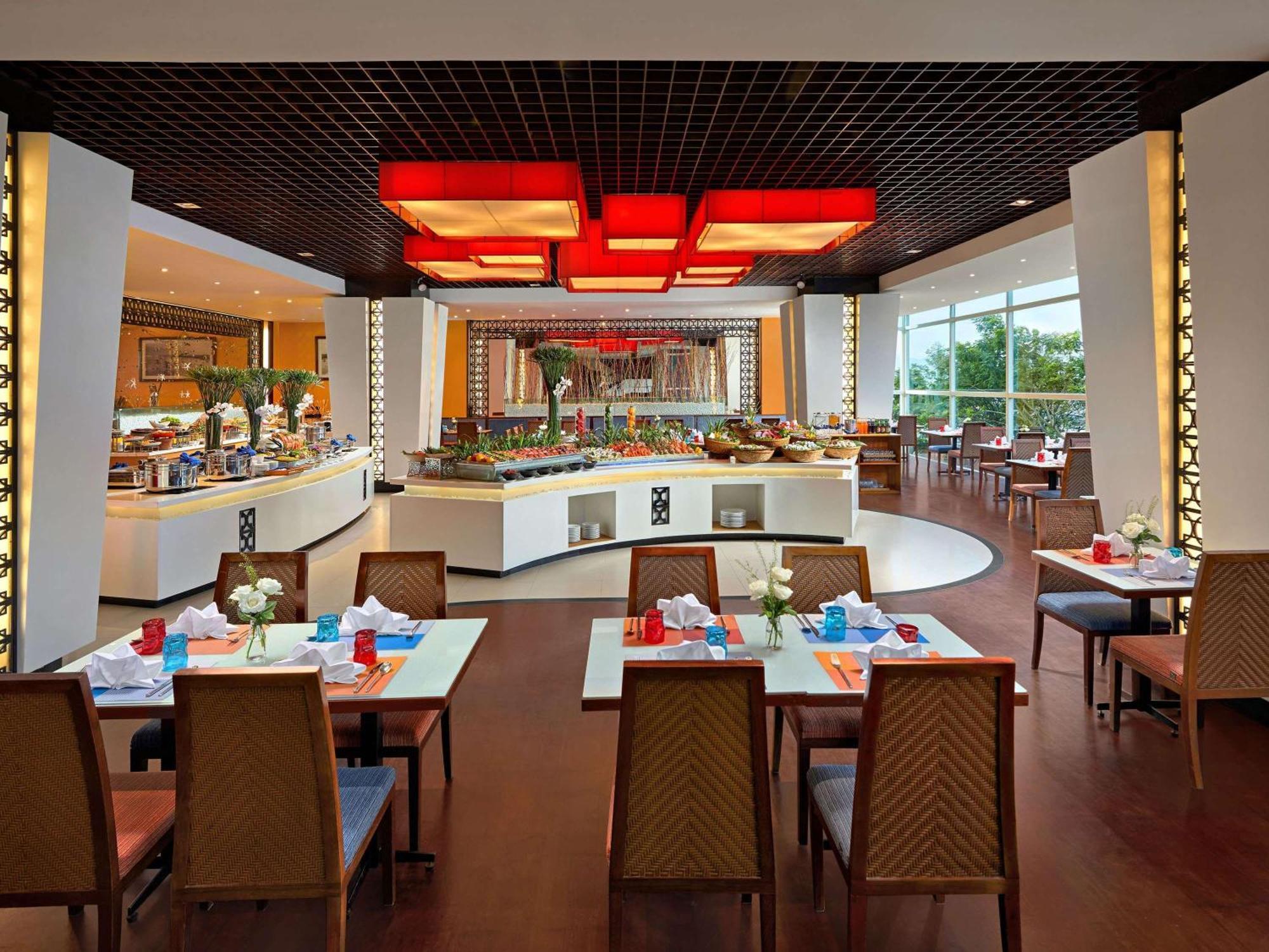 Novotel Nha Trang Exterior foto