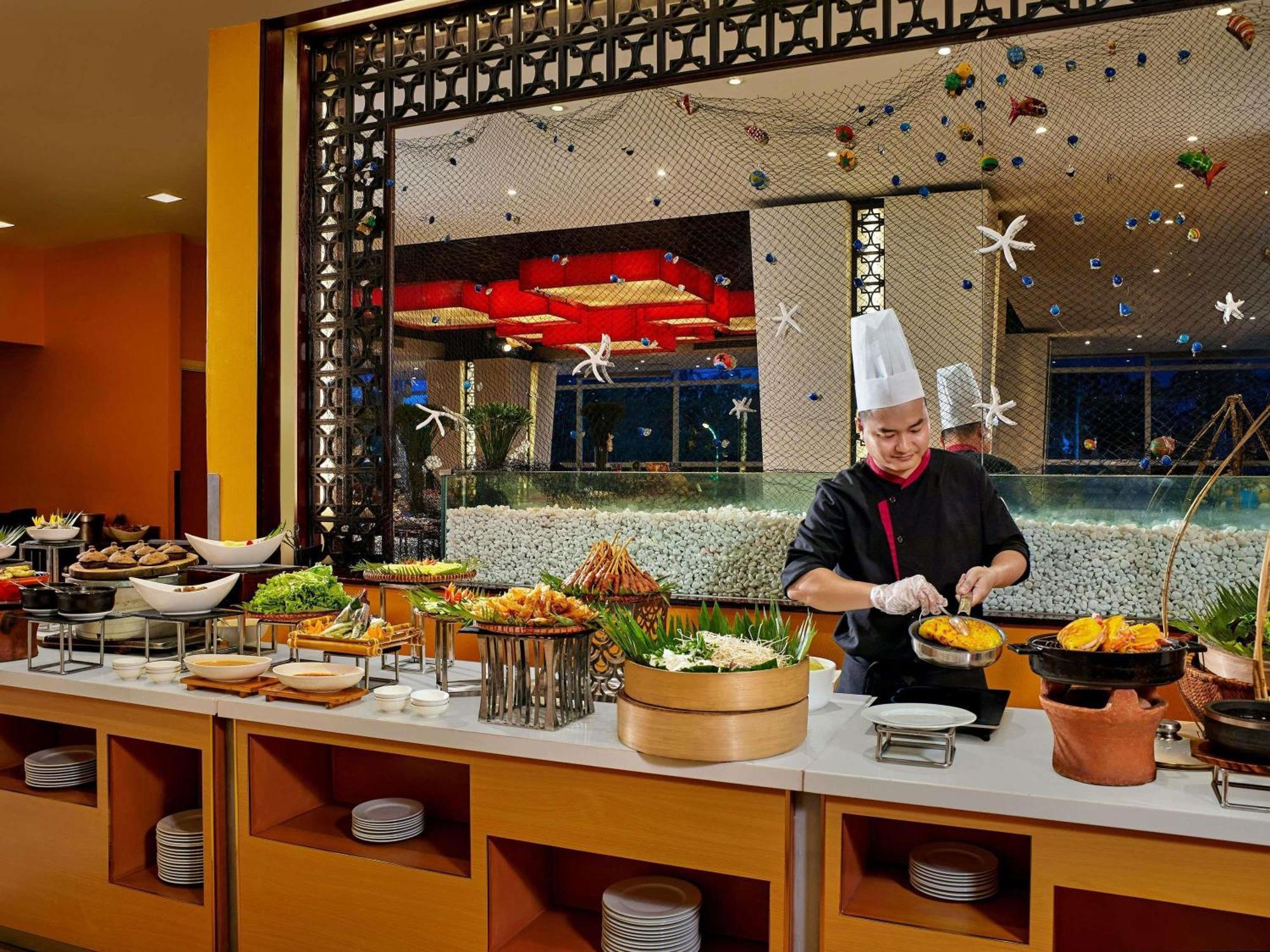 Novotel Nha Trang Exterior foto